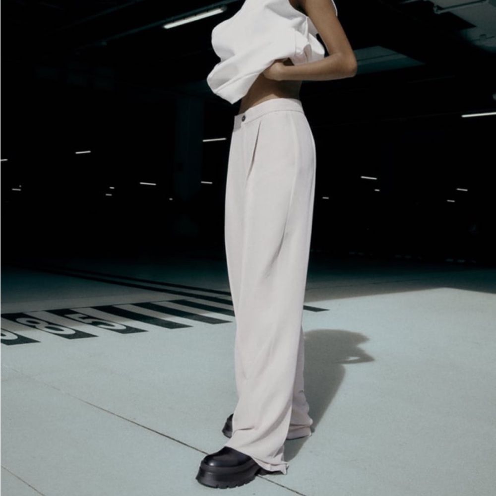 NWT Zara Dress Pants Size M